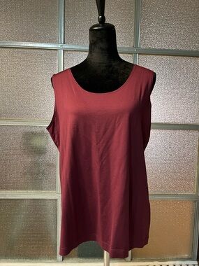 Chico's Sleeveless Scoop Neck Microfiber Tank - Wine/Burgundy